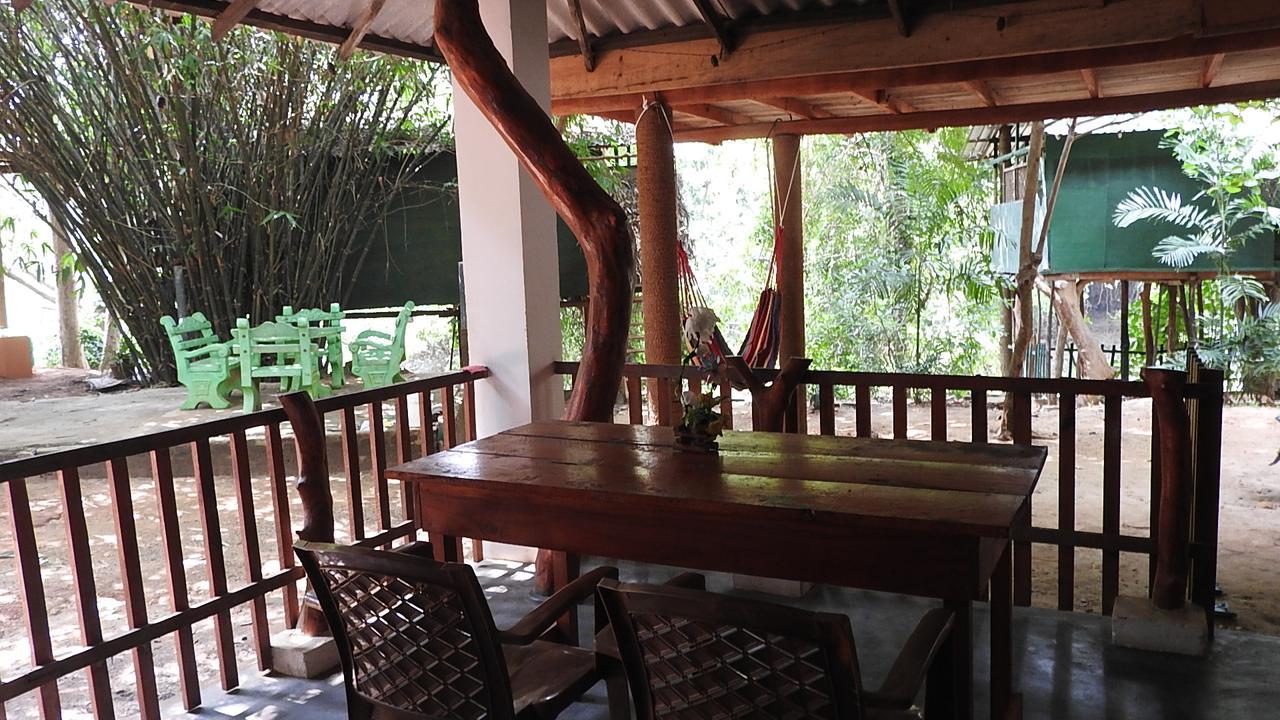 River Side Cabana Tissamaharama Exterior foto