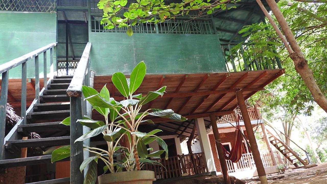 River Side Cabana Tissamaharama Habitación foto